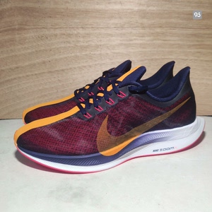 nike超级飞马跑步鞋 保证正品 黑红配色 42码 全新无盒