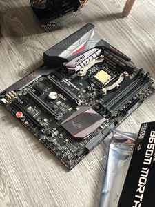 i7 6700k 加 华硕rog m8h主板,带暴雪t4散热