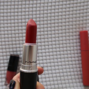 mac魅可子弹头口红 水红色ladybug