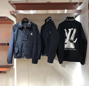 求购 求购 lv 18fw 爱与和平 外套