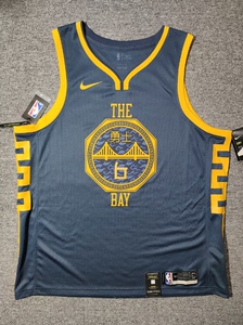 勇士球衣尼克杨