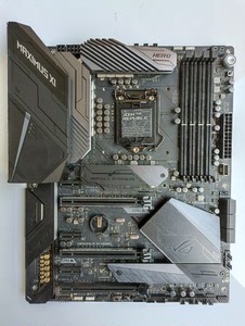 华硕m11h电竞主板,z390玩家国度电竞主板,成色不错,箱