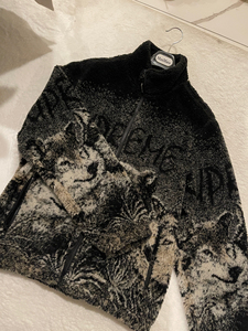 supreme狼图腾摇粒绒夹克 m码 成色新