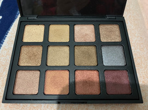 00同款货源夜白凉诺淘宝全新 morphe 12色眼影盘 色号12s0