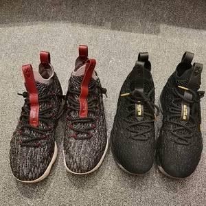 耐克lebron詹姆斯15代黑金生胶气垫实战篮球鞋,两双都是
