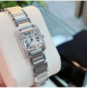 卡地亚手表女方形