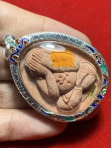 龙婆坤圣水必达