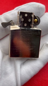 zippo1973-1982年浅金内胆,全新好品,摆锤上的镀