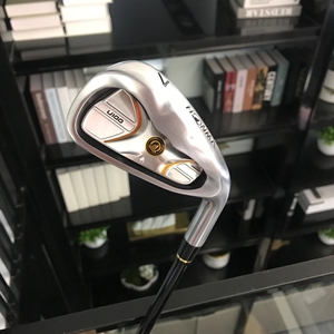 高尔夫球杆七号铁 红马honma u100男士七号铁 初学练