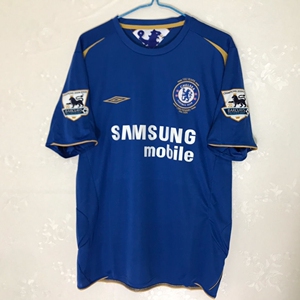 切尔西纪念版球衣