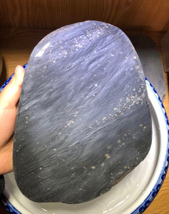 龙尾山水蕨坑金星水波歙砚