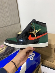 aj1 solefly 限量223双 迈阿密限定漆皮