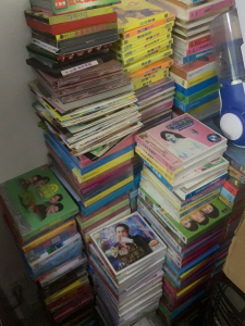 以前音像店剩下的vcd歌曲mv,流行歌曲精装2碟,都是全新未