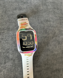 swatch斯沃琪触摸屏手表