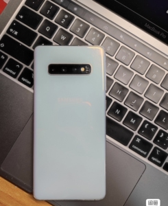 港版三星手机s10