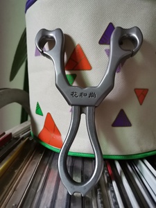 八马花和尚四代传统真钛钢弹弓