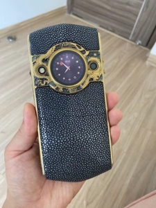 8848m5系列手机,祥龙定制版本,红宝石按键,外观99新无