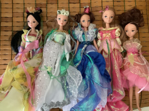 绝版可儿十二花仙娃娃,绝版嫦娥仙子可儿娃娃,法杖鞋子都在,八