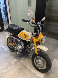 本田熊本熊电喷猴子monkey摩托车z50honda迷你摩托