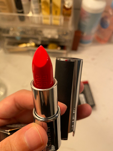 纪梵希小羊皮325口红,全新带盒拆封未使用!霸气圣水红,又a