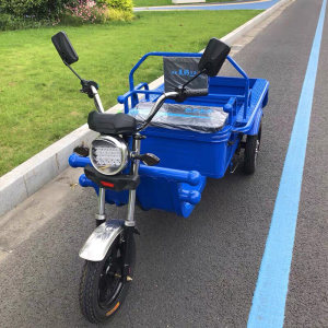 求购一台二手电动三轮车,自用,谢谢哈.