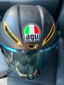 agv70周年限量版头盔
