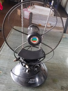 万视达电视天线放大器.功能正常能开机,不知道效果如何,没有测