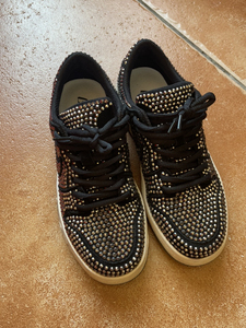 春款带钻休闲女鞋38码 万达广场bauo家购入 穿过一俩次