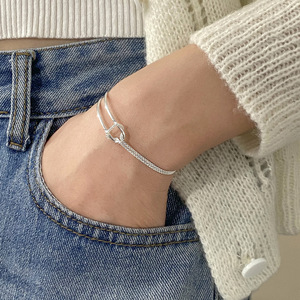 手链ins小众设计S925纯银双层链条绳结高级感手饰品。