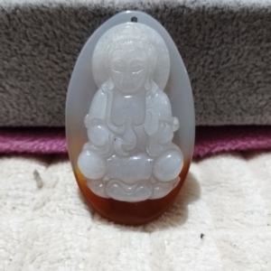 俏色玉髓佛手莲花吊坠与翡翠观音完美结合,毫无违和感,一哥原创