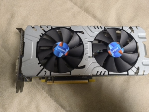 盈通rx580大地之神