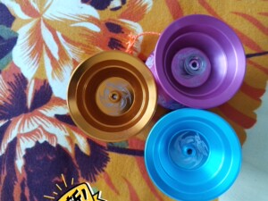 飞火流星限量版悠悠球全新正品奥迪双钻火力少年王悠悠球飞火流星