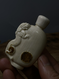 000人付款淘宝猛犸象牙精品鼻烟壶雕工精细猛犸象牙手工雕刻鼻烟壶