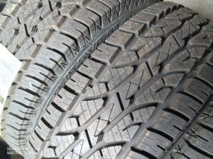 31x10.5r15黑狮轮胎,a/t正面是白字,耐磨加强型,_阿里巴巴找货神器