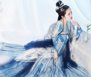 无衣饮羽鲛人泪