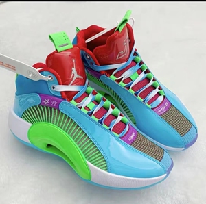 000人付款淘宝aj 35 全明星塔图姆配色  成色鞋面漆皮通病轻微起皱 实