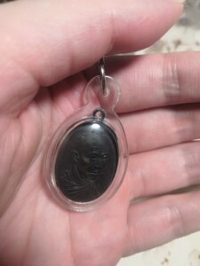 挂饰龙婆卡贤2518自身