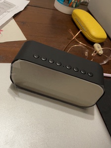 全新蓝牙闹钟音箱果儿a17