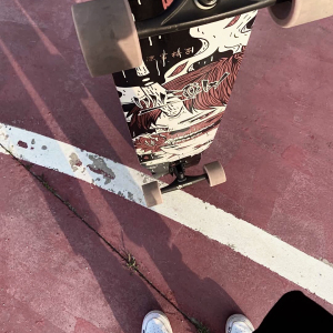 滑板长板喵板 整版小家神 断断续续滑了一个月 滑不明白 板头