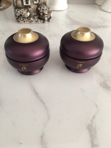 后滴还幼系列眼霜120元4毫升,还幼精华7