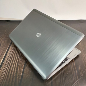 惠普笔记本电脑  i7四核  高配置  九成新   实拍图