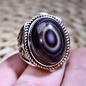 原创〗天然编丝羊眼天珠戒指,金翅大鹏鸟守护镶嵌.上手独一无