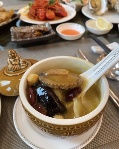 汕尾星河湾酒店海鲜自助餐晚餐 268元/位尊享一大一小