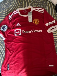 21-22赛季曼联主场球员版球衣,全新带吊,泰版,c罗印号加_阿里巴巴找货