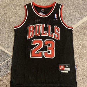 bulls23球衣