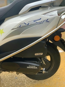 二手摩托车转让,20年国四本田ns110r高配无钥匙启动,脉