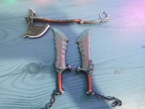 战神4奎爷武器 利维坦战斧 混沌双刀 一套 锌合金材质全新发