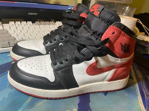 aj1六冠王黑红