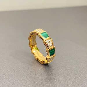 宝格丽bvlgari 蛇戒 宝格丽蛇骨孔雀石镶钻51号戒指