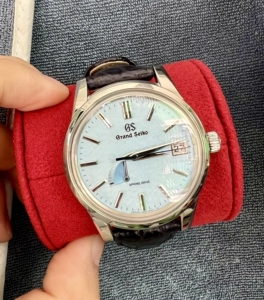 信州雪!精工gs冠蓝狮蓝雪姬sbga407g,大名鼎鼎的gs